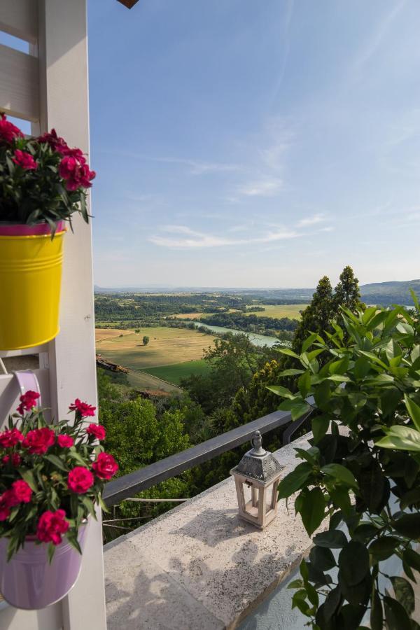 Bed and Breakfast La Valle Del Tevere Torrita Tiberina Zewnętrze zdjęcie